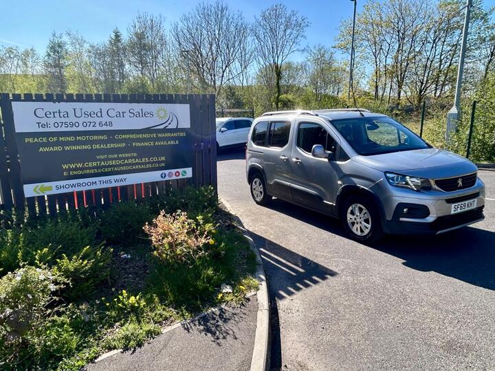 Peugeot Rifter 1.5 BlueHDi Allure Standard MPV Euro 6 5dr Peugeot Rifter 1.5 BlueHDi Allure Standard MPV Euro 6 5dr
