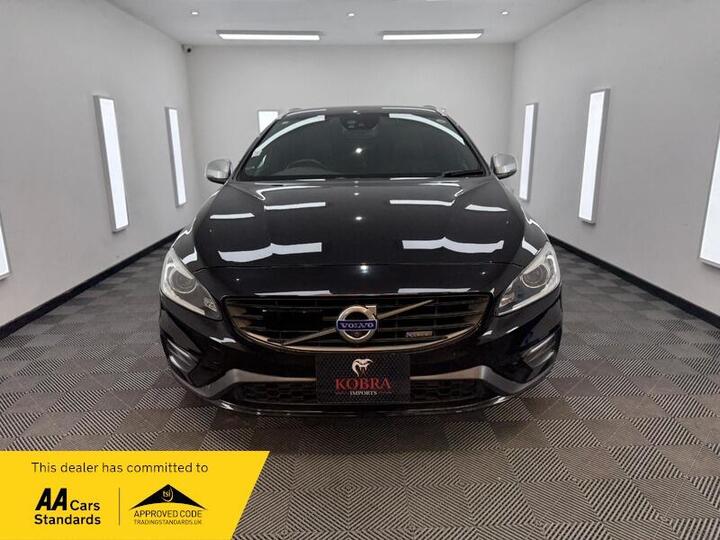 Volvo V60 2.0 T5 R-Design Lux Nav Estate 5dr Petrol Geartronic Euro 5 (245 Ps)