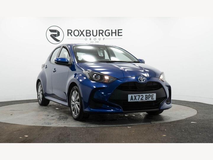 Toyota YARIS 1.5 VVT-h Icon E-CVT Euro 6 (s/s) 5dr