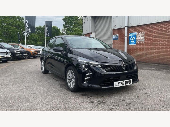 Renault Clio 1.6 E-TECH Evolution Auto Euro 6 (s/s) 5dr Renault Clio 1.6 E-TECH Evolution Auto Euro 6 (s/s) 5dr