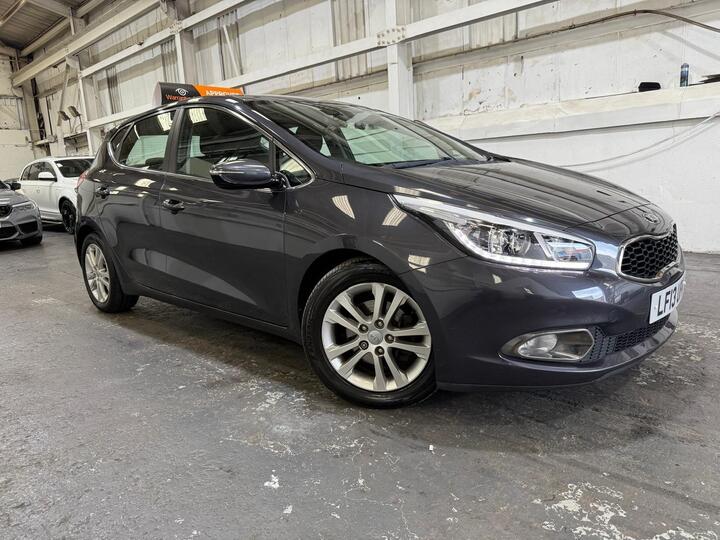 Kia Ceed 1.6 CRDi EcoDynamics 2 Euro 5 (s/s) 5dr