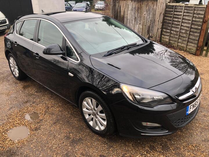 Vauxhall Astra 1.6 CDTi EcoFLEX 94g Tech Line Euro 6 (s/s) 5dr