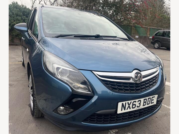 Vauxhall Zafira Tourer 2.0 CDTi Exclusiv Euro 5 5dr