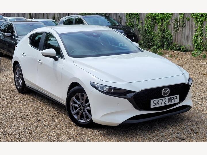 Mazda Mazda3 2.0 E-SKYACTIV-G MHEV SE-L Lux Euro 6 (s/s) 5dr Mazda Mazda3 2.0 E-SKYACTIV-G MHEV SE-L Lux Euro 6 (s/s) 5dr