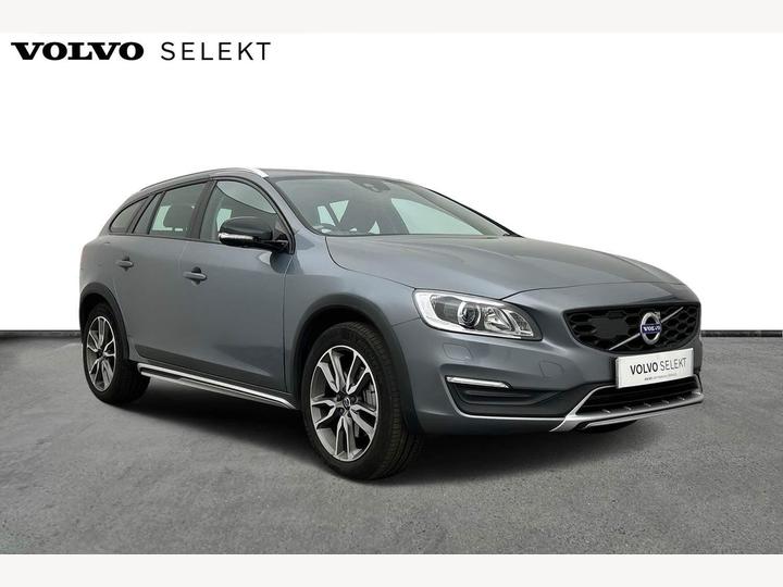 Volvo V60 Cross Country 2.0 D4 Lux Nav Auto Euro 6 (s/s) 5dr