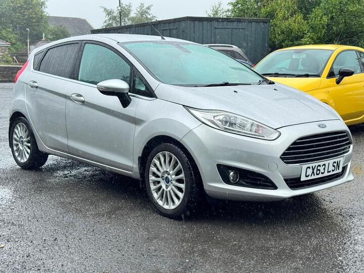 Ford Fiesta 1.0T EcoBoost Titanium Euro 5 (s/s) 5dr