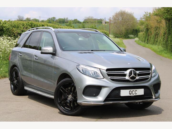 Mercedes-Benz GLE 3.0 GLE500e V6 8.8kWh AMG Line (Premium) G-Tronic+ 4MATIC Euro 6 (s/s) 5dr Mercedes-Benz GLE 3.0 GLE500e V6 8.8kWh AMG Line (Premium) G-Tronic+ 4MATIC Euro 6 (s/s) 5dr