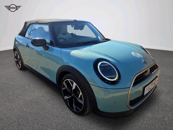 MINI Cooper Convertible 2.0S Exclusive Steptronic Euro 6 (s/s) 2dr
