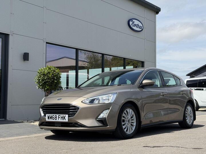 Ford FOCUS 1.5T EcoBoost Titanium Auto Euro 6 (s/s) 5dr