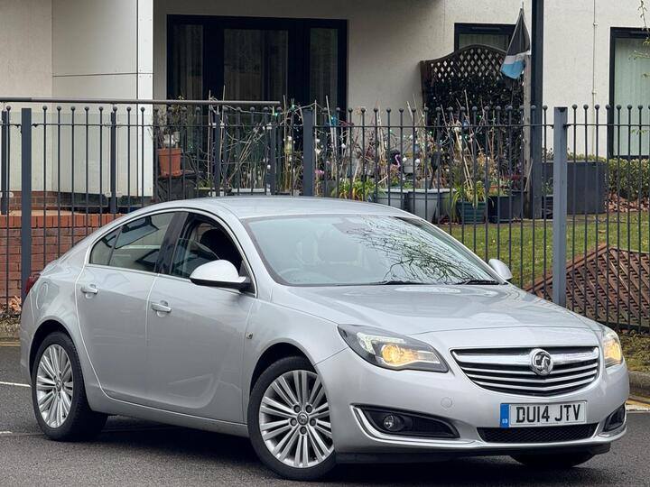 Vauxhall Insignia 2.0 CDTi EcoFLEX Tech Line Euro 5 (s/s) 5dr Vauxhall Insignia 2.0 CDTi EcoFLEX Tech Line Euro 5 (s/s) 5dr