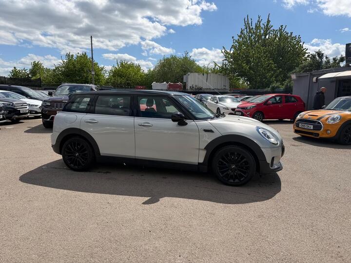 MINI Clubman 1.5 Cooper Euro 6 (s/s) 6dr