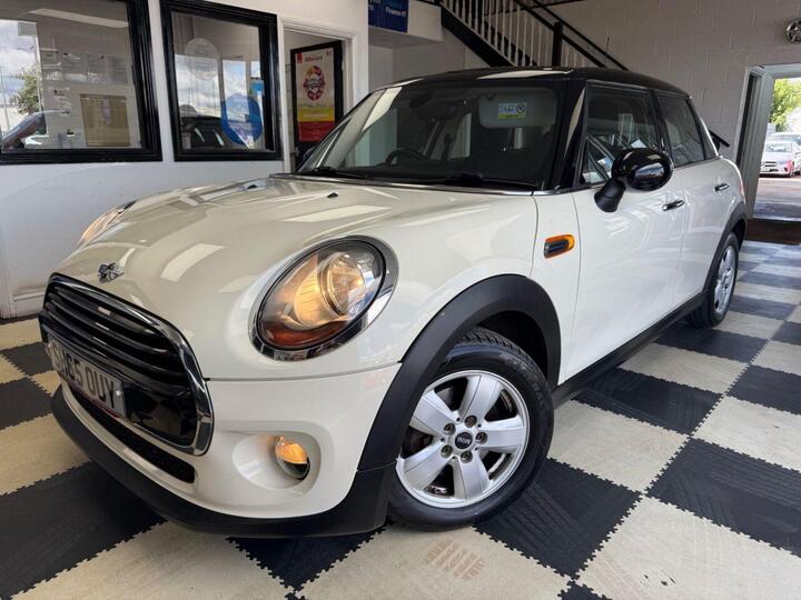 MINI HATCH 1.5 Cooper Euro 6 (s/s) 5dr