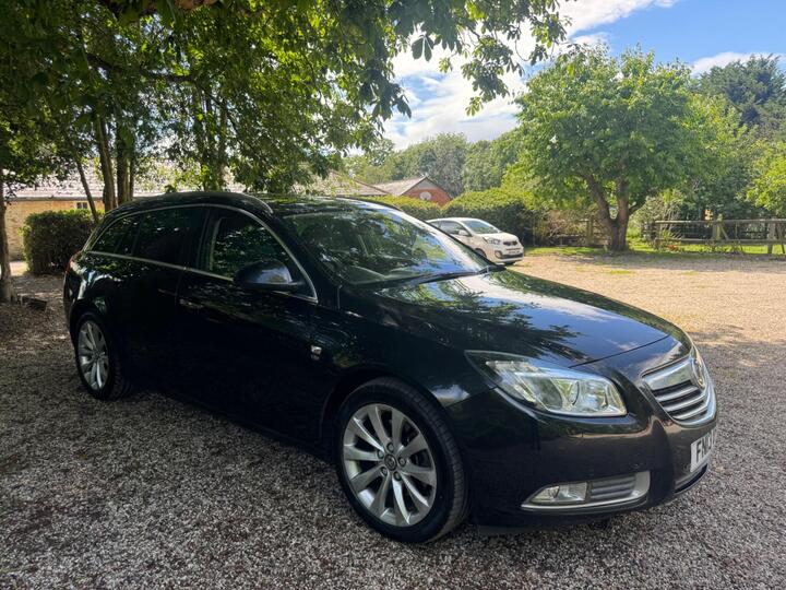 Vauxhall Insignia 2.0 CDTi EcoFLEX Elite Nav Sports Tourer Euro 5 (s/s) 5dr