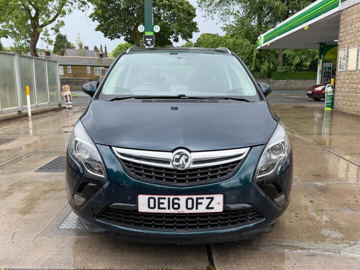 Vauxhall Zafira Tourer 1.6 CDTi EcoFLEX Energy Euro 6 (s/s) 5dr Vauxhall Zafira Tourer 1.6 CDTi EcoFLEX Energy Euro 6 (s/s) 5dr