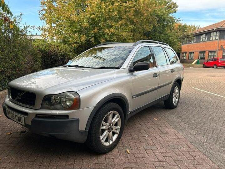 Volvo XC90 2.4D SE 5dr
