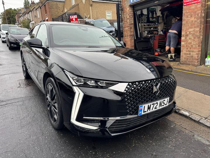 DS AUTOMOBILES DS 4 1.6 PureTech Rivoli EAT8 Euro 6 (s/s) 5dr DS AUTOMOBILES DS 4 1.6 PureTech Rivoli EAT8 Euro 6 (s/s) 5dr