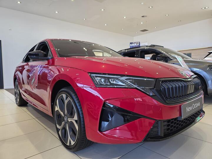 Skoda Octavia 2.0 TSI VRS DSG Euro 6 (s/s) 5dr