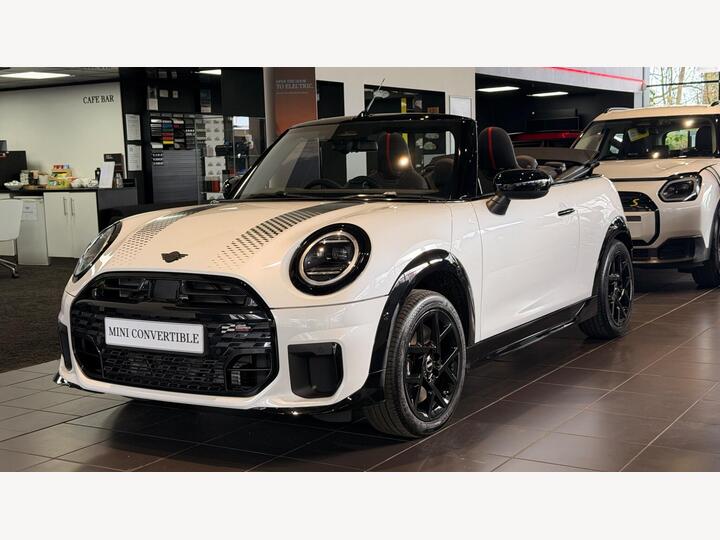 MINI Cooper Convertible 2.0C Sport Steptronic Euro 6 (s/s) 2dr