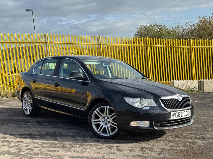 Skoda Superb 2.0 TDI Elegance Euro 5 5dr