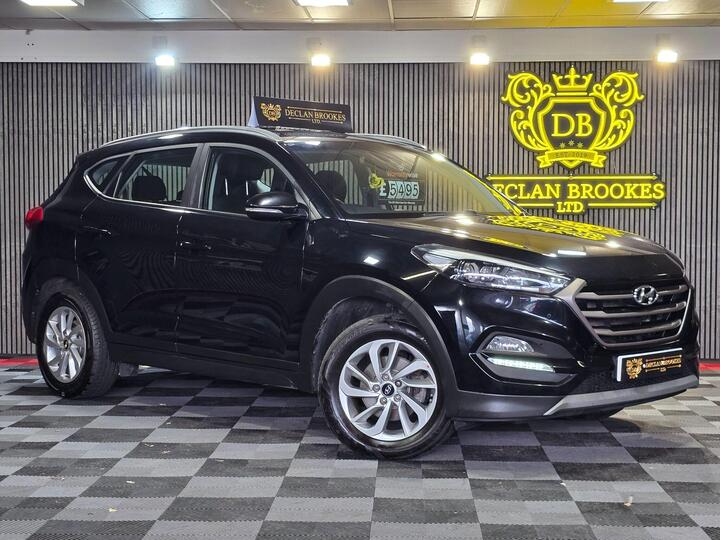 Hyundai TUCSON 1.6 GDi Blue Drive SE Nav Euro 6 (s/s) 5dr Hyundai TUCSON 1.6 GDi Blue Drive SE Nav Euro 6 (s/s) 5dr