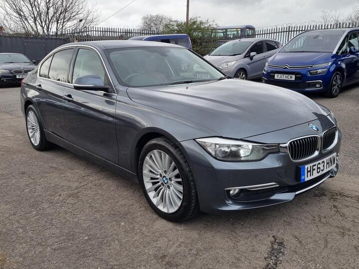 BMW 3 Series 2.0 320d Luxury Euro 5 (s/s) 4dr BMW 3 Series 2.0 320d Luxury Euro 5 (s/s) 4dr
