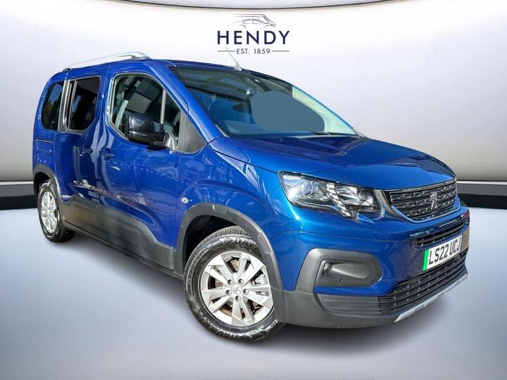 Peugeot RIFTER 50kWh Allure Premium Standard MPV Auto 5dr (7.4kW Charger) Peugeot RIFTER 50kWh Allure Premium Standard MPV Auto 5dr (7.4kW Charger)