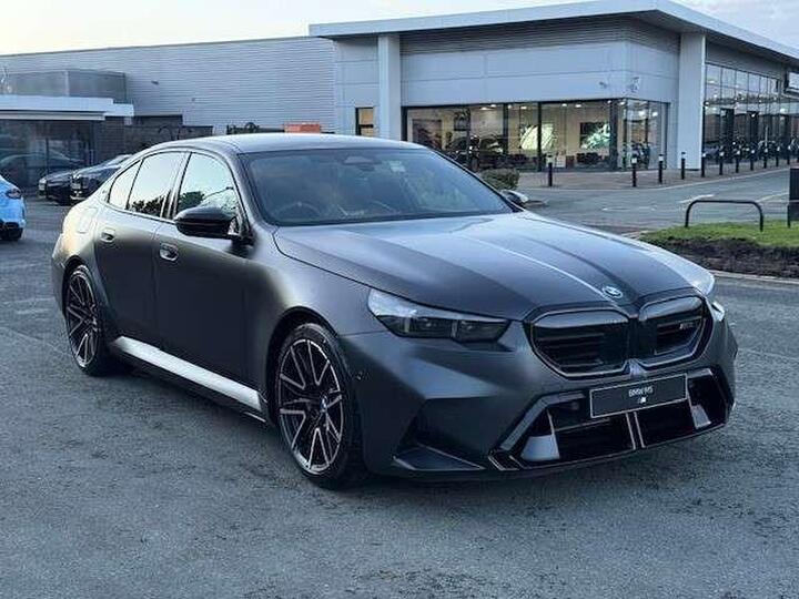 BMW M5 4.4 22.1kWh Steptronic XDrive Euro 6 (s/s) 4dr