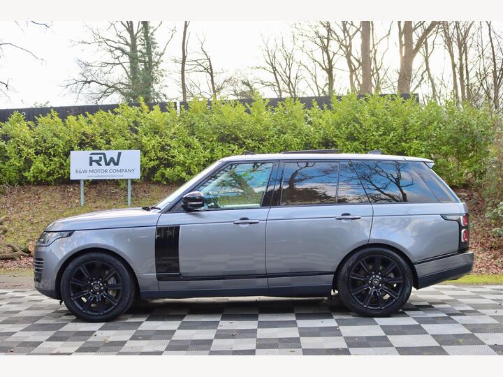 Land Rover Range Rover 2.0 P400e 13.1kWh Westminster Black Auto 4WD Euro 6 (s/s) 5dr