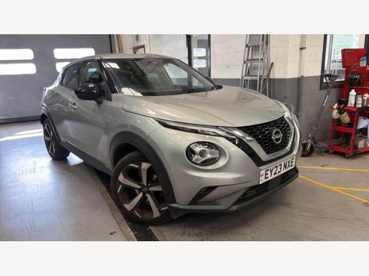Nissan Juke 1.0 DIG-T Tekna DCT Auto Euro 6 (s/s) 5dr
