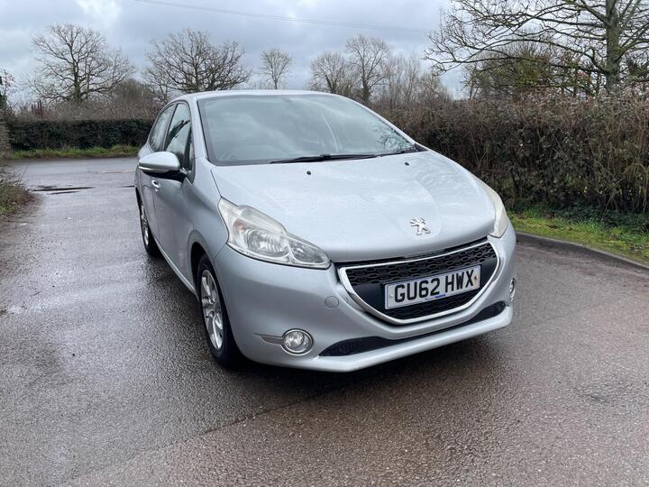 Peugeot 208 1.2 VTi Active Euro 5 5dr