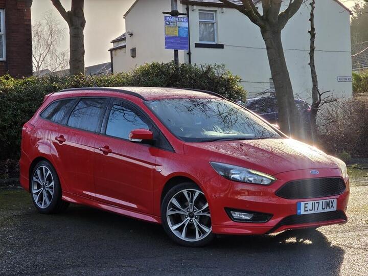 Ford FOCUS ESTATE 1.0T EcoBoost ST-Line Auto Euro 6 (s/s) 5dr