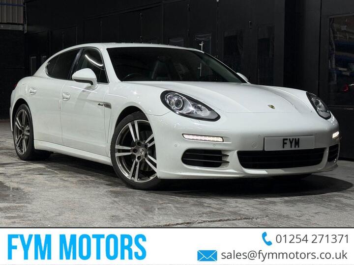 Porsche PANAMERA 3.0D V6 TiptronicS Euro 5 (s/s) 5dr