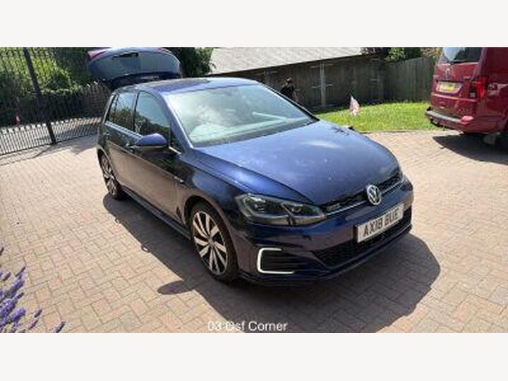 Volkswagen Golf 1.4 TSI 8.7kWh GTE Advance DSG Euro 6 (s/s) 5dr