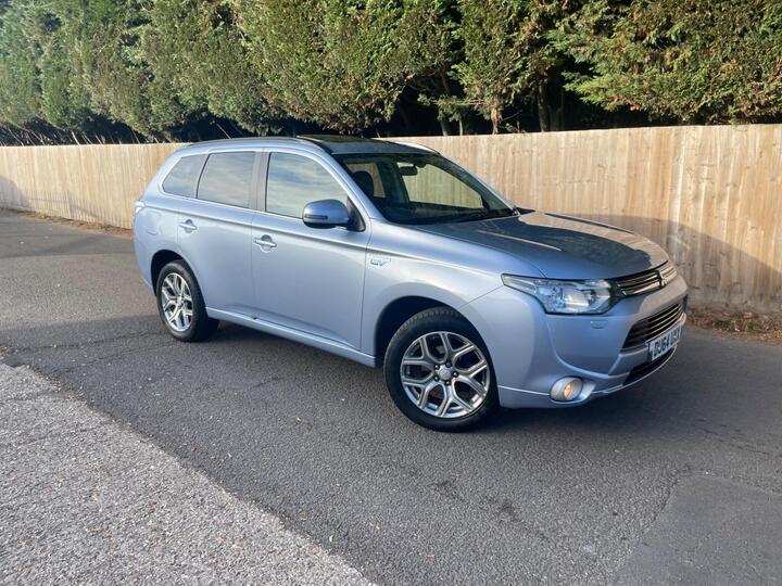 Mitsubishi Outlander 2.0h 12kWh GX4h CVT 4WD Euro 5 (s/s) 5dr