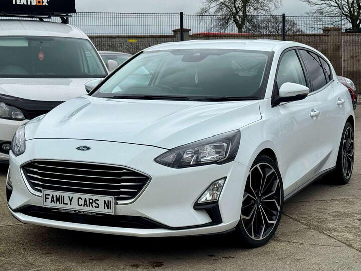 Ford FOCUS 1.5 EcoBlue Titanium Euro 6 (s/s) 5dr