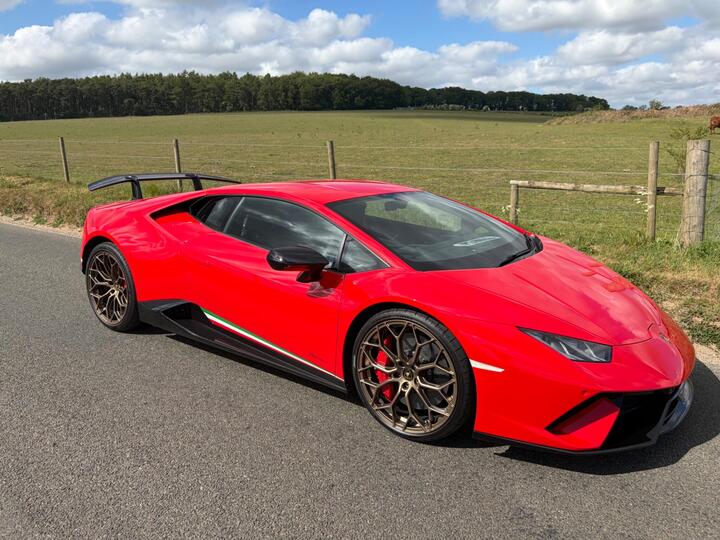 Lamborghini Huracan 5.2 V10 LP 640-4 Performante LDF 4WD Euro 6 (s/s) 2dr Lamborghini Huracan 5.2 V10 LP 640-4 Performante LDF 4WD Euro 6 (s/s) 2dr
