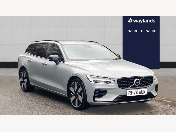 Volvo V60 2.0 T6 18.8kWh Plus Auto AWD Euro 6 (s/s) 5dr