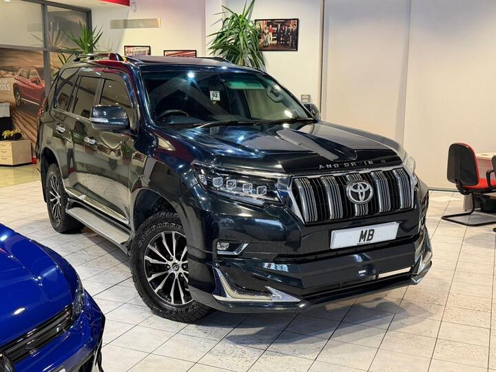 Toyota LAND CRUISER 3.0 D-4D LC5 Auto 4WD Euro 4 5dr