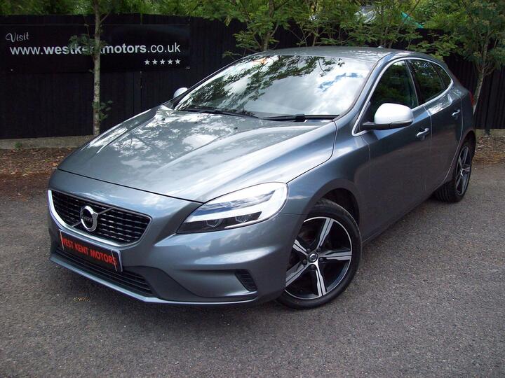 Volvo V40 2.0 D2 R-Design Nav Plus Euro 6 (s/s) 5dr