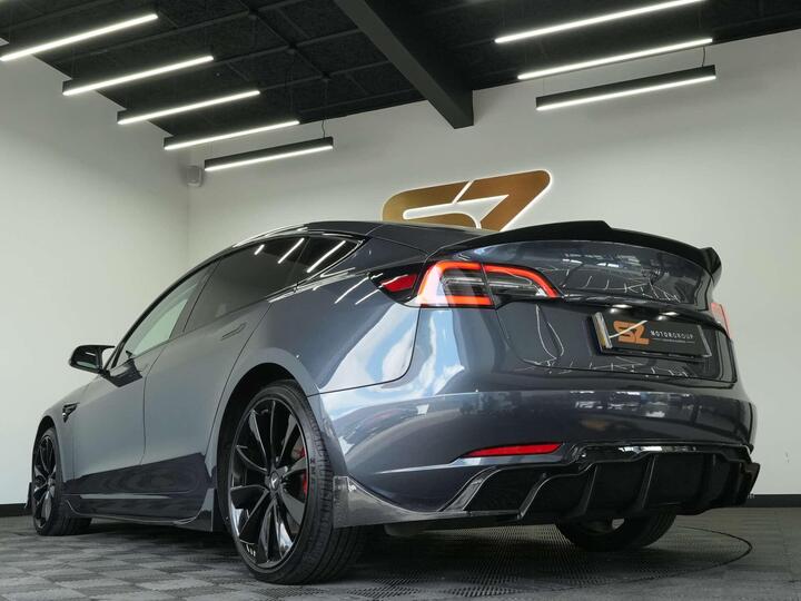 Tesla Model 3 (Dual Motor) Performance Auto 4WDE 4dr (Performance Upgrade)