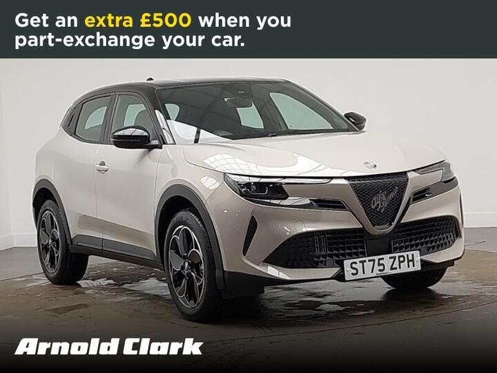 Alfa Romeo Junior 1.2 MHEV Ibrida E-DCT Euro 6 (s/s) 5dr