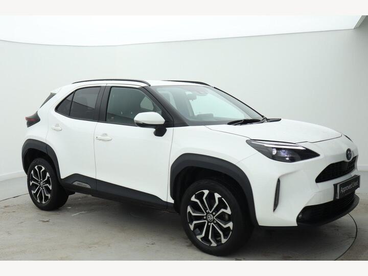 Toyota Yaris Cross 1.5 VVT-h Design E-CVT Euro 6 (s/s) 5dr Toyota Yaris Cross 1.5 VVT-h Design E-CVT Euro 6 (s/s) 5dr