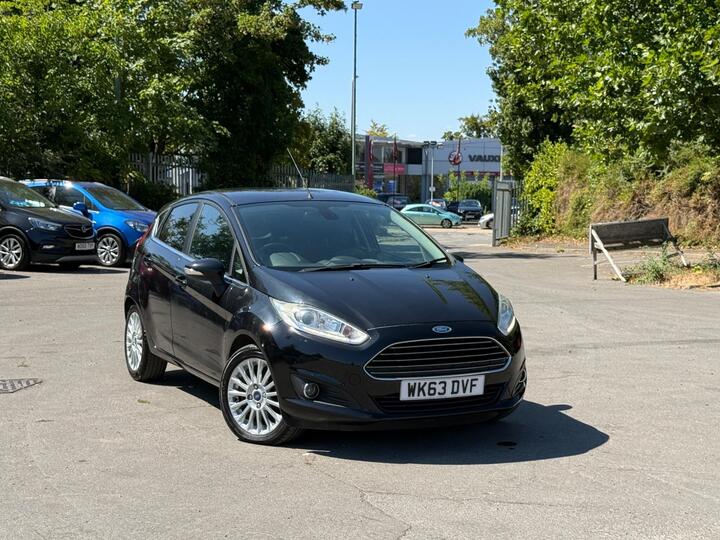 Ford Fiesta 1.0T EcoBoost Titanium Euro 5 (s/s) 5dr