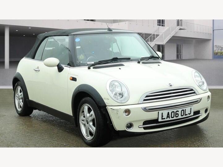 MINI Convertible 1.6 Cooper Euro 3 2dr
