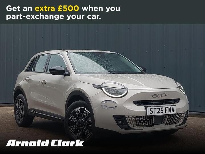 Fiat 600 1.2 MHEV E-DCT Euro 6 (s/s) 5dr