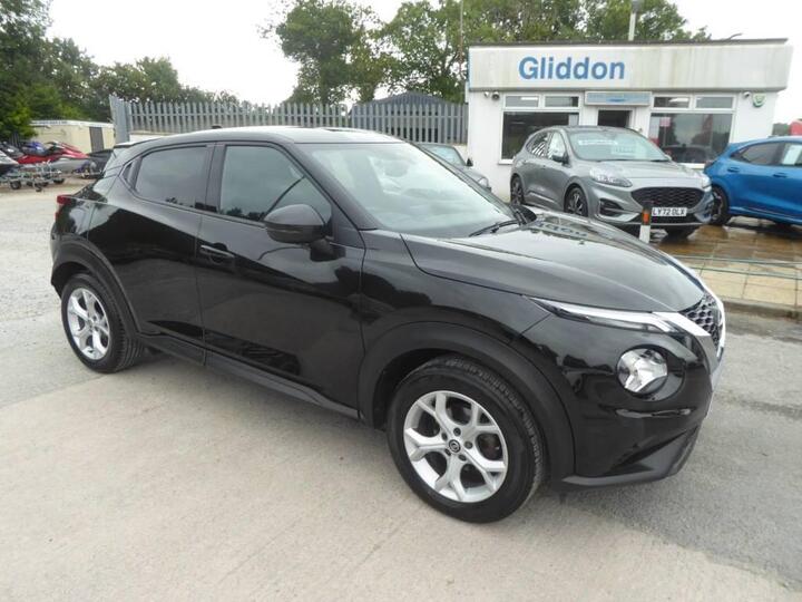 Nissan Juke 1.0 DIG-T N-Connecta Euro 6 (s/s) 5dr