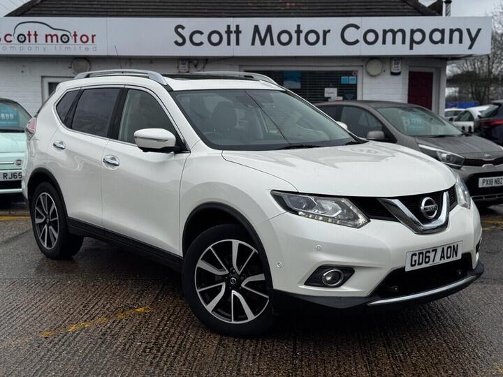Nissan X-TRAIL 1.6 DCi Tekna SE Euro 6 (s/s) 5dr