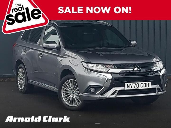 Mitsubishi Outlander 2.4h TwinMotor 13.8kWh Dynamic Safety CVT 4WD Euro 6 (s/s) 5dr