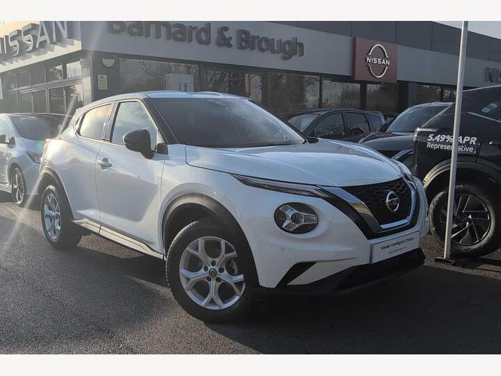 Nissan Juke 1.0 DIG-T N-Connecta Euro 6 (s/s) 5dr