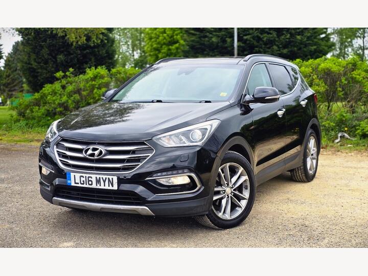 Hyundai SANTA FE 2.2 CRDi Blue Drive Premium SE Auto 4WD Euro 6 (s/s) 5dr (7 Seat) Hyundai SANTA FE 2.2 CRDi Blue Drive Premium SE Auto 4WD Euro 6 (s/s) 5dr (7 Seat)
